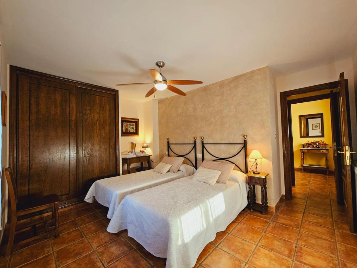 Lagar De Palacio Santa Cilia de Jaca Zimmer foto